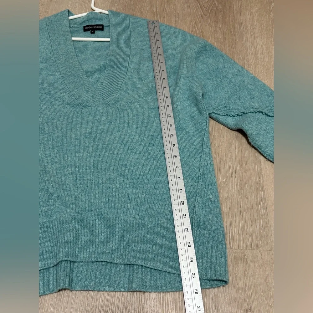 V-Neck Relaxed Sweater in Seafoam Green - Picture 8 of 9